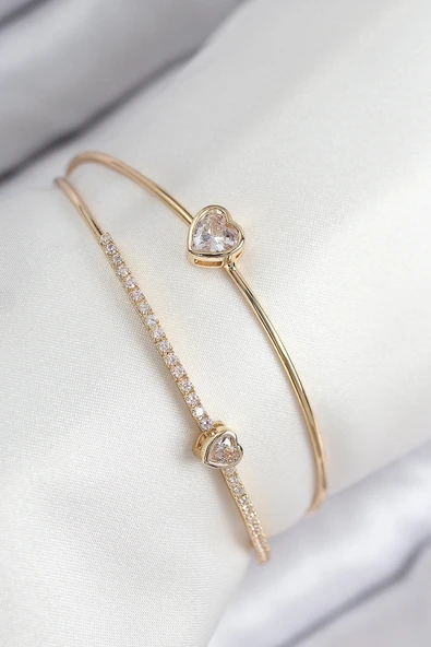 HEYF Pirinç Zirkon Taşlı Kalp Model Gold Renk Kadın Bileklik ürün görseli 1