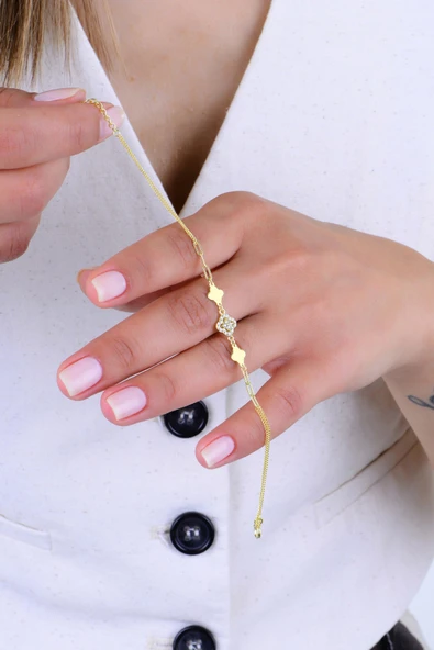 Gümüş altın yaldızlı zirkon taşlı ataç zincir detaylı yonca modeli bileklik SGTL12918GOLD - Resim 2