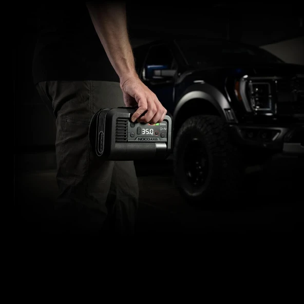 NOCO AX65 12V Lityum 2000Amp Akıllı Akü Takviye + Pompa + Powerbank + Led Lamba - Resim 12