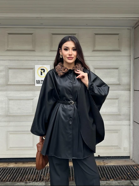 Leopar Kürk Yaka Deri Görünümlü Düğmeli Kemerli Abiye Panço Ceket Siyah ürün görseli