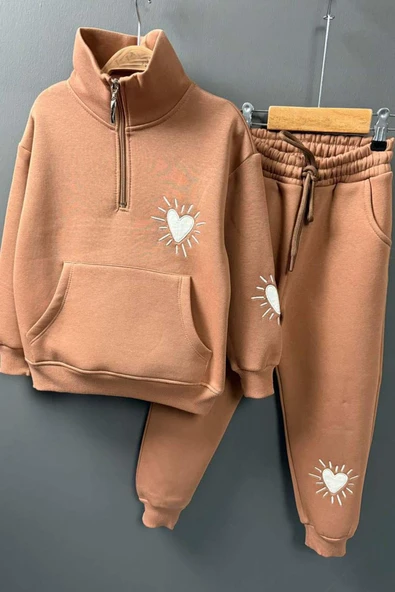 Kız Çocuk Kalp Emoji Baskılı Kanguru Cepli Fermuarlı Sweat Taba Eşofman Takım - Resim 3