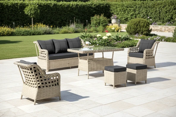 Ayaz 7 Kişilik Rattan Bahçe Oturma Grubu – 3+1+1 Koltuk, Cam Masa Ve 2 Puf Hediyeli ürün görseli 1