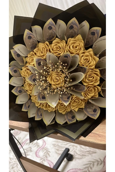 Redblue Eurolu saten gül buketi ürün görseli 1