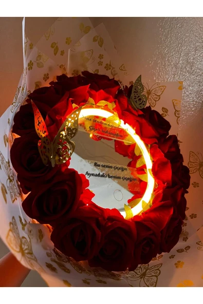 KAYZEN kırmızı güllü ayna buketi