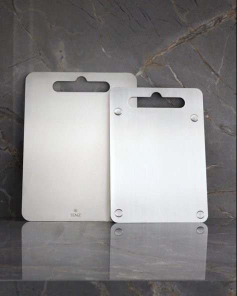 Paslanmaz Çelik Doğrama Tahtası Büyük Boy ve Küçük Boy 2'li Set 20x30 ve 25x33 cm ürün görseli