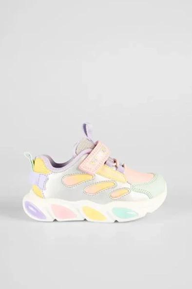 Vicco Lamb 346.P25K.227 Anatomik Taban Işıklı Kız Çocuk Spor Ayakkabı Gümüş 26-30 ürün görseli