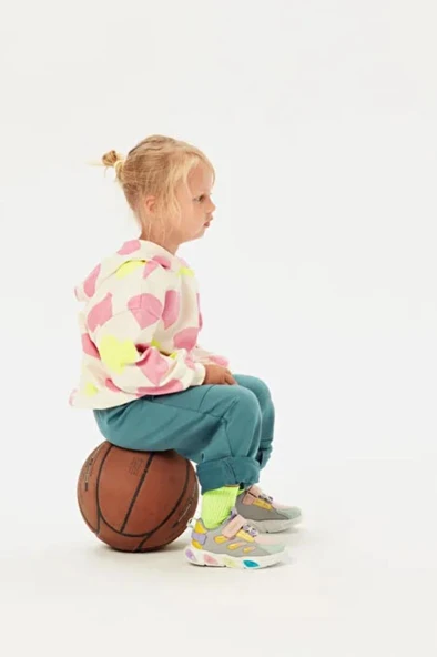 Vicco Lamb 346.P25K.227 Anatomik Taban Işıklı Kız Çocuk Spor Ayakkabı Gümüş 26-30 - Resim 6