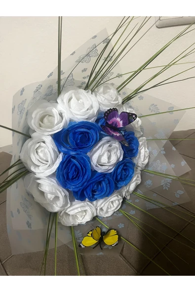 KAYZEN Mavi beyaz gül Buket’i ürün görseli 1