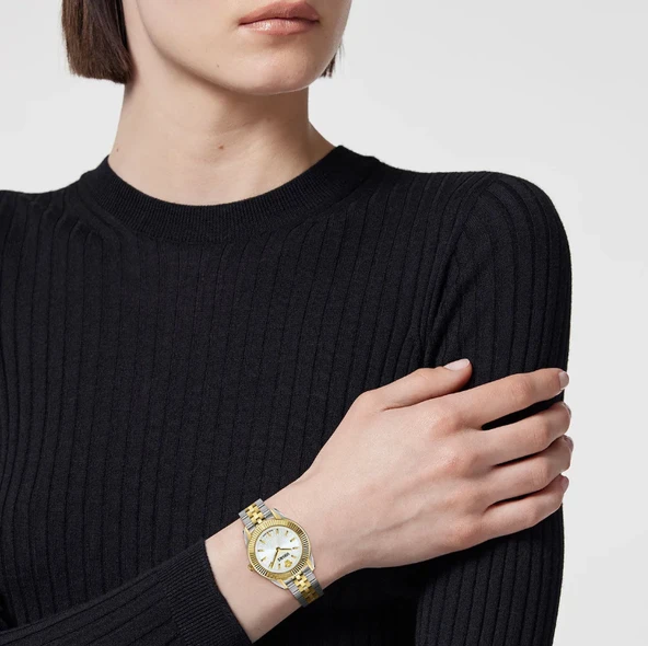 Versace VRSCVE9CA0224 Kadın Kol Saati - Resim 4