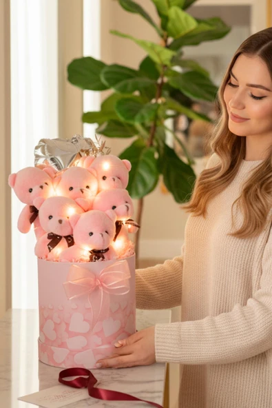 Premium Silindir Kalpli Pembe Kutusunda, Kalpli Balonlu LED Işıklı 6’lı Pembe Ayıcık Buketi - Resim 2