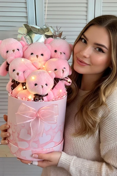 Premium Silindir Kalpli Pembe Kutusunda, Kalpli Balonlu LED Işıklı 6’lı Pembe Ayıcık Buketi ürün görseli 1