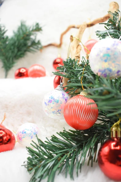 Waldern Premium Collection 20li Kırmızı Beyaz Yılbaşı Süs 4 cm - Resim 3