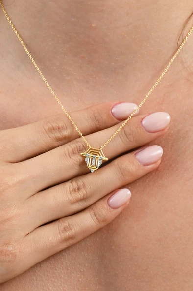 925 ayar Gümüş altın yaldızlı zirkon taşlı geometrik serenay kolye SGTL13096GOLD - Resim 2