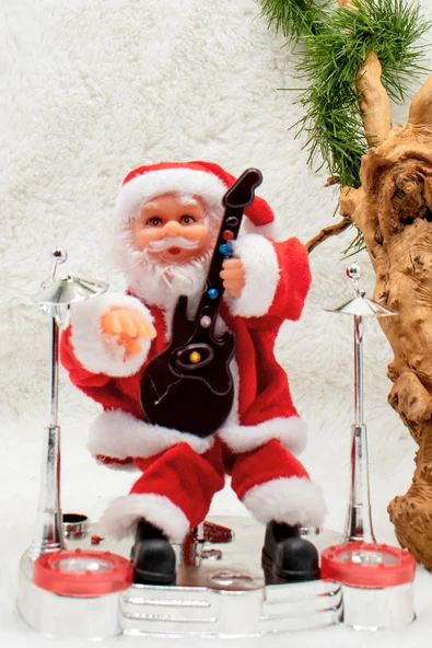 Gitarist Noel Baba Santa Claus Yılbaşı Süsü 19*16CM ürün görseli