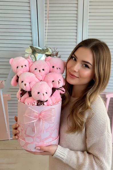 Premium Silindir Pembe Kalpli Kutusunda, Kalpli Balonlu 6’lı Pembe Ayıcık Buketi ürün görseli
