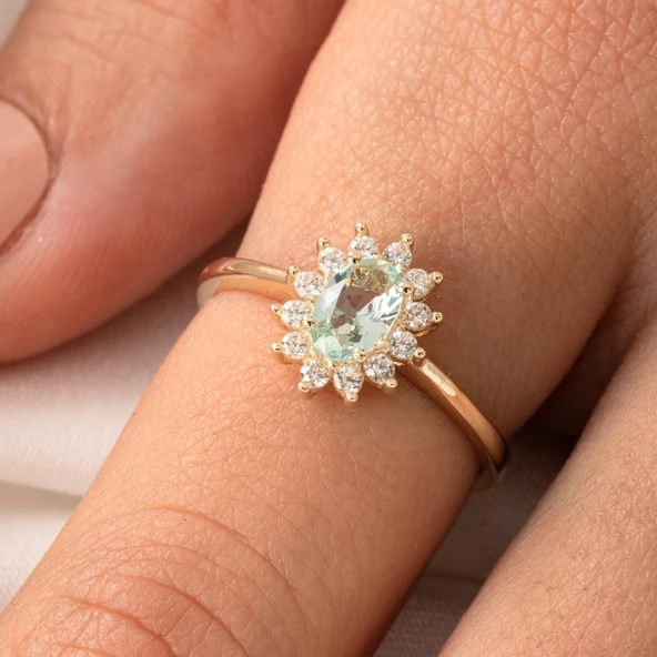 Gümüş Yüzük - 1.05 Karat Green Topaz 0.30 Karat Swarovski Taşlı Vintage Tasarım 925 Ayar Gümüş Yüzük - 11