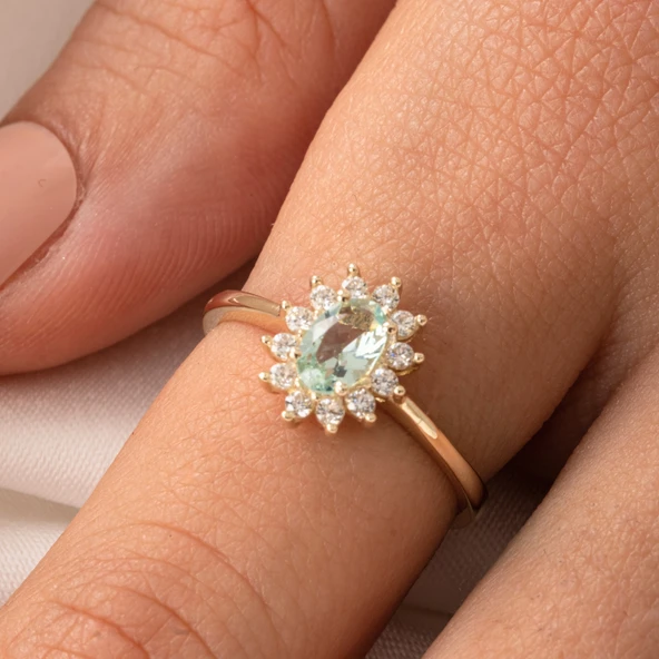 Gümüş Yüzük - 1.05 Karat Green Topaz 0.30 Karat Swarovski Taşlı Vintage Tasarım 925 Ayar Gümüş Yüzük - 12