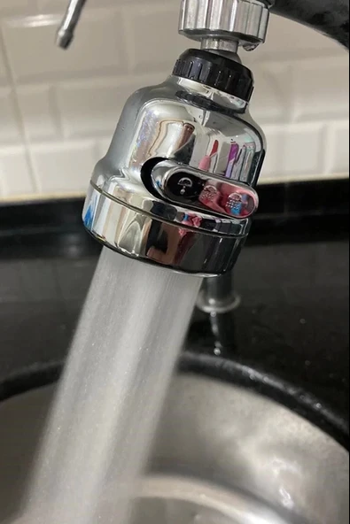 Krom 3 Fonksiyonlu Mutfak Lavabo Başlığı 360 Derece Döner Musluk Ucu ürün görseli