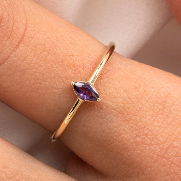 Gümüş Yüzük - Ametist Taşlı Minimal Tasarım Tektaş Kadın 925 Ayar Gümüş Yüzük - 10