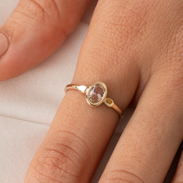 Gümüş Yüzük - 0.90 Karat Morganit Taşlı Tektaş 925 Ayar Gümüş Evlilik Teklifi Yüzüğü - 4