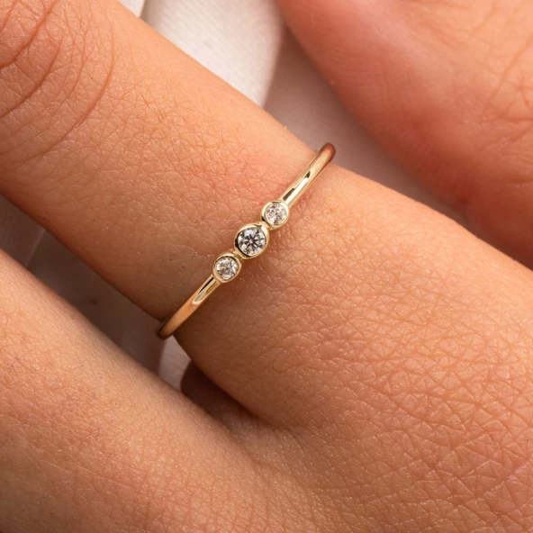 Gümüş Yüzük - Tria Swarovski Taşlı Modern Evlilik Teklifi Yüzüğü - Minimal Hediyelik Gümüş Yüzük - 6