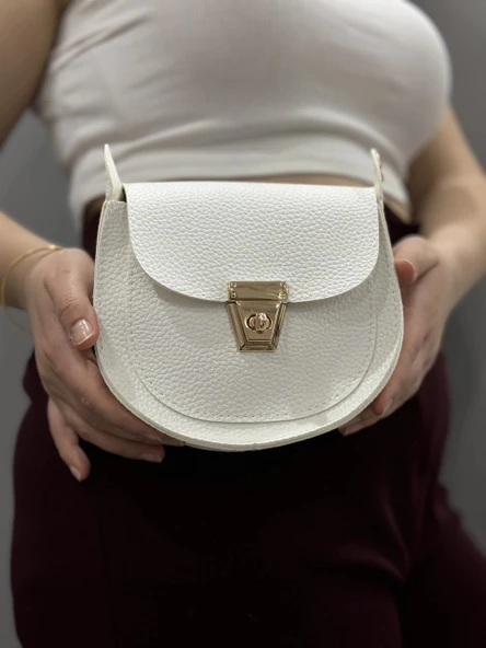 BİÇOMİ Klasik kapaklı beyaz cilt çanta ürün görseli