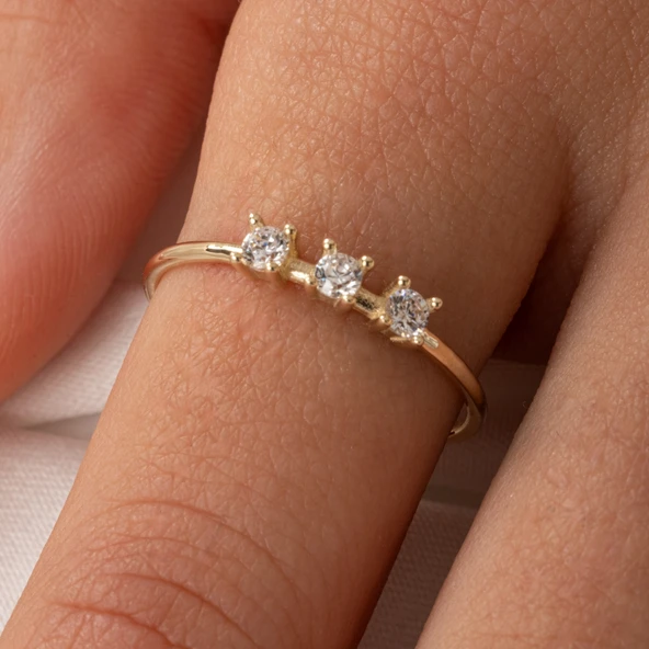 Gümüş Yüzük - Swarovski Tria Taşlı Modern Tasarım 925 Ayar Gümüş Yüzük - 3