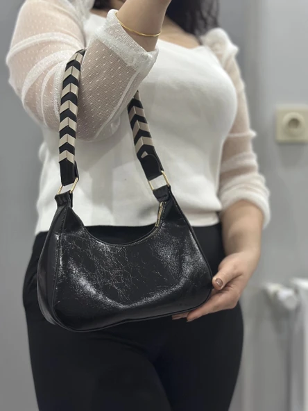 BİÇOMİ Kraş siyah cilt çanta ürün görseli