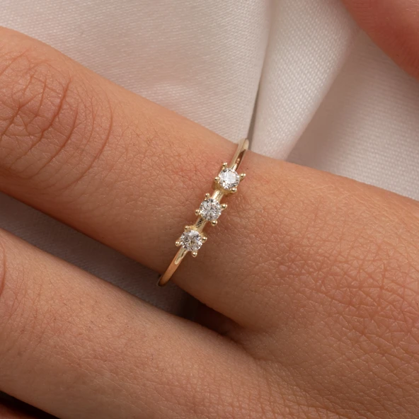 Gümüş Yüzük - Swarovski Tria Taşlı Modern Tasarım 925 Ayar Gümüş Yüzük - 11