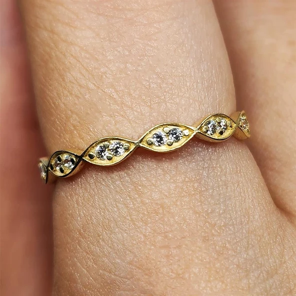 Gümüş Yüzük - Göz Sıralı Swarovski (Zirkon) Taşlı Minimal Modern Tasarım 925 Ayar Alynas Gümüş Yüzük - Resim 11