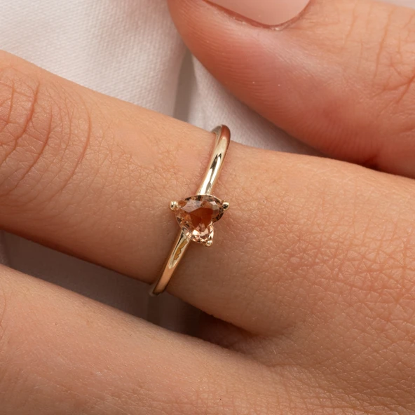 Gümüş Yüzük - 0.60 Karat Zultanit Taşlı Kalp Tektaş Evlilik Teklifi 925 Ayar Gümüş Yüzük - 10