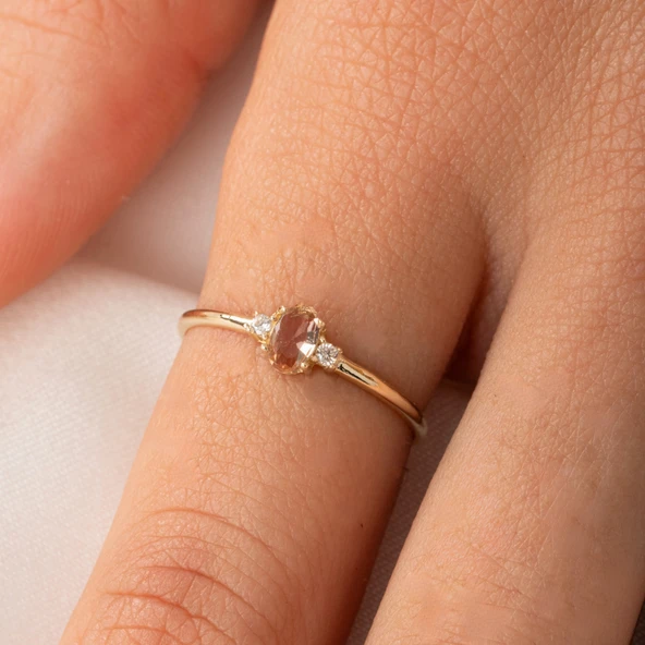 Gümüş Yüzük - 0.30 Karat Zultanit Tria Evlilik Teklifi Gümüş Yüzük - Doğal Taş Tria Gümüş Yüzük