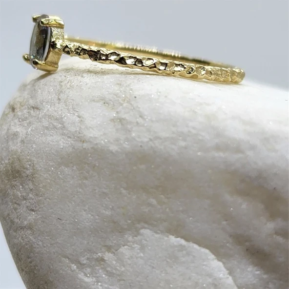 Gümüş Yüzük - Mila 030CT Zultanit Tektaş Minimal Tasarım Gümüş Yüzük-Zultanit Hediyelik Tektaş Yüzük - Resim 9