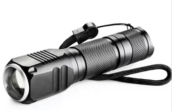 F-82 T6 Led Zoomlu 2000 Lm Yüksek Işık Şarjlı El Feneri ürün görseli 1