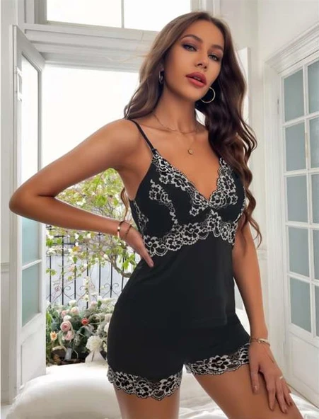 AmoraSecret AmoraSecret Beyaz Dantel İşlemeli Siyah İnce Askılı Saten Şortlu Takım ürün görseli
