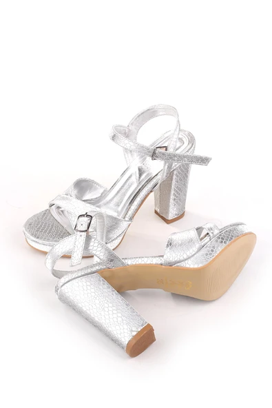 Papuç Sepeti 4751 Kadın 10,5 Cm Topuk Platform Abiye Sandalet - Resim 5