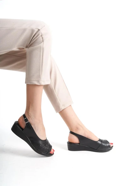 Papuç Sepeti 4567 Kadın Ortopedik Günlük Sandalet ürün görseli 1