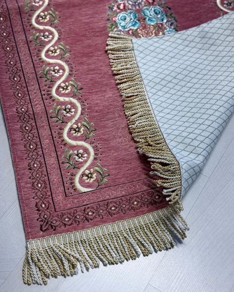 Çeyizlik Hediyelik Seccade Eşarp Tesbih Set – Kadife Astarlı Seccade, Eşarp, Kristal Tesbih Kutulu Lüks Hediye Seti - Resim 3