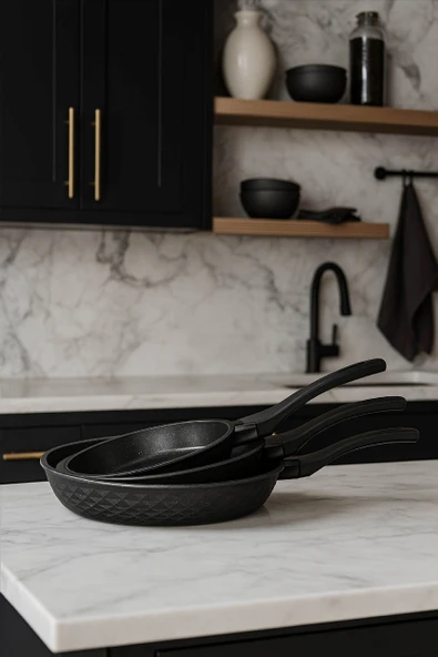 Brillant Octantis 3’lü Granit Tava Seti – 20 cm, 24 cm, 28 cm  DKM-TV-6564 ürün görseli