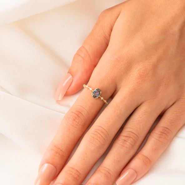 Gümüş Yüzük - Mini Mistik Topaz İhtişamı Kadın 925 Ayar Gümüş Evlilik Teklifi Yüzüğü - 7