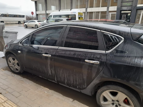 OPEL ASTRA J KELEBEK CAM IZGARASI ürün görseli 1