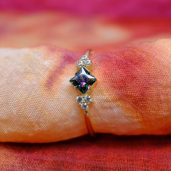 Gümüş Yüzük - Mistik Topaz Taşlı Alyans Yüzük- 0.40 Karat Topaz Evlilik Teklifi 925 Ayar Gümüş Yüzük - 8