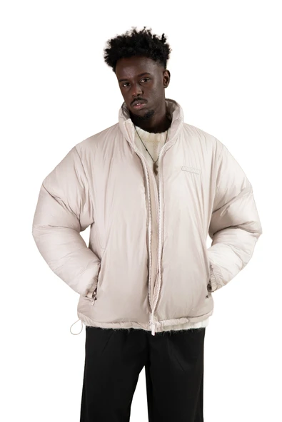 Oversize (Bol Kesim) Dik Yaka Fermuar Kapamalı Şişme Mont