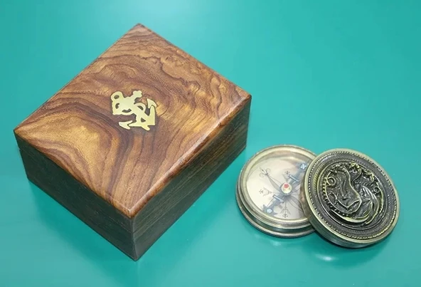 Ahşap Kutulu Pirinç Pusula 16223 ürün görseli 1