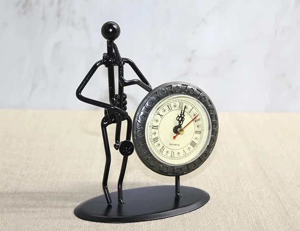 Metal Saatli Saksafon Çalan Müzisyen Alk4335 ürün görseli 1