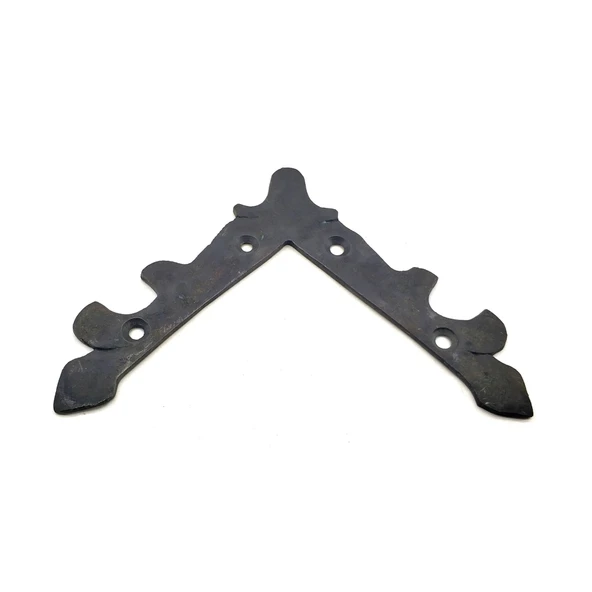 Antika Tarz Dekoratif Pirinç Lale Köşe Gönye - Üst, 133x133 Mm, Oksit ürün görseli