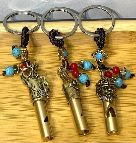 Metal Figürlü Düdük Anahtarlık Alk4461 ürün görseli 1