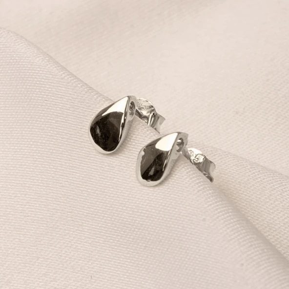 Gümüş Küpe - 925 Ayar Gümüş Minimal Damla Figürlü Küpe - 7