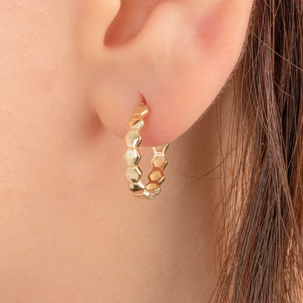 Gümüş Küpe - 925 Ayar Gümüş Bal Peteği Modelli Altıgen Küpe