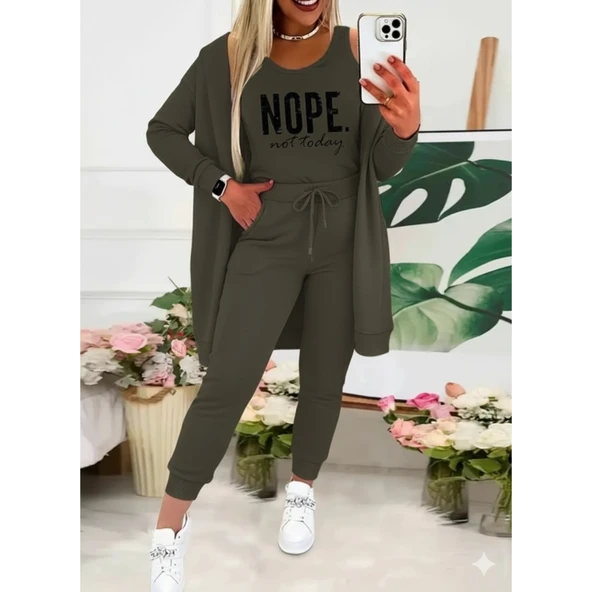 Lucky Life Kadın Askılı Yuvarlak Yaka Yazılı Viskon Iki Iplik Bluz Ceket Ve Pantolon 3lü Takım ürün görseli 1